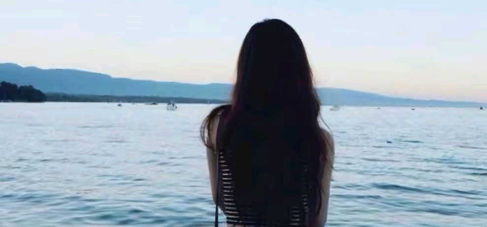 女朋友说我太可爱了是啥意思，说了好多次了？