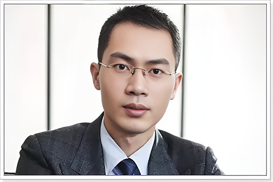 鸿星尔克老板个人简介