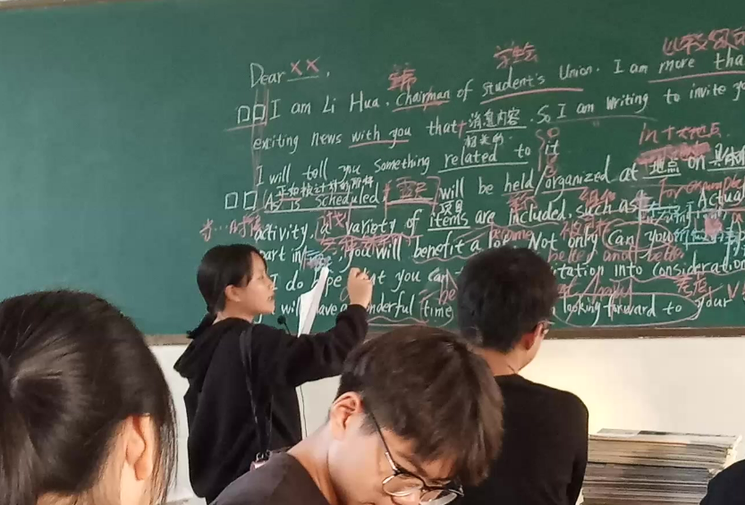 英语课代表那里软软