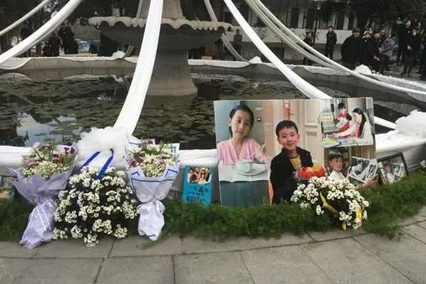 杭州保姆纵火案通灵人说了什么