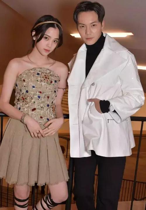 欧阳娜娜未经允许进陈伟霆房间,试穿鞋子首饰直接带走,本尊是怎样回应的?